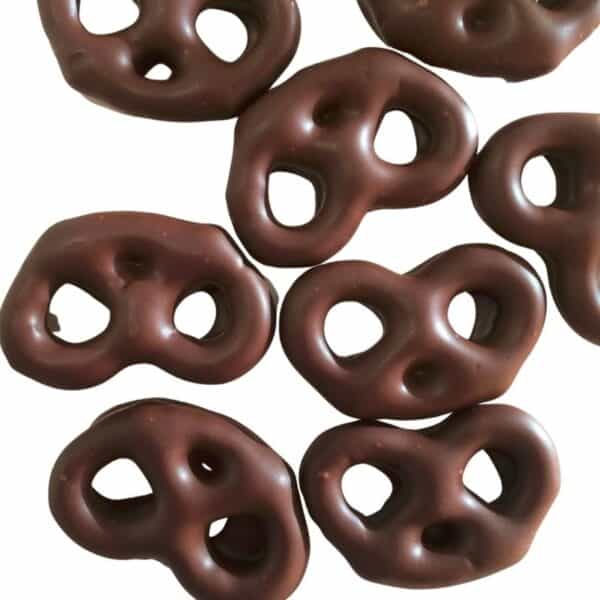 chocolate delicacy pretzels