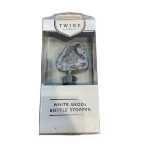 white geode bottle stopper