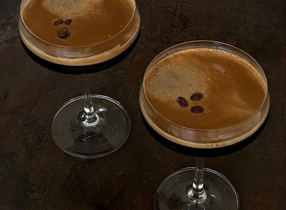 Espresso Martinis: 3 Cocktails For Your Next Dinner Party